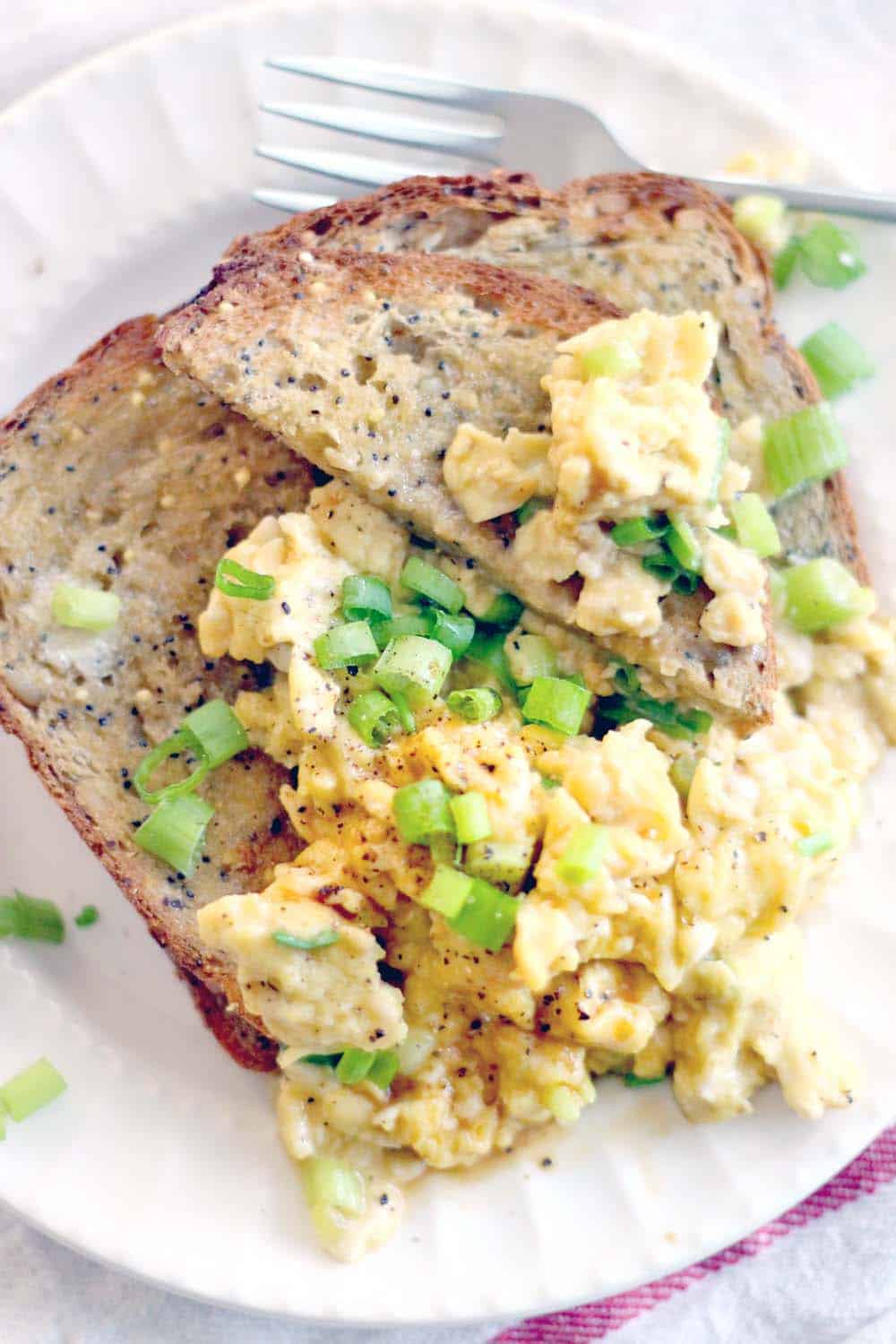 These soy sauce and green onion scrambled eggs are melt-in-your-mouth delicious and take only 5 minutes to make! The perfect low carb, high protein breakfast to get you going for the day.