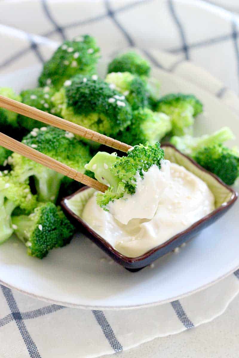 Steamed broccoli is anything but boring when paired with this DELICIOUS dip made from mayonnaise and soy sauce. An awesome low-carb side!