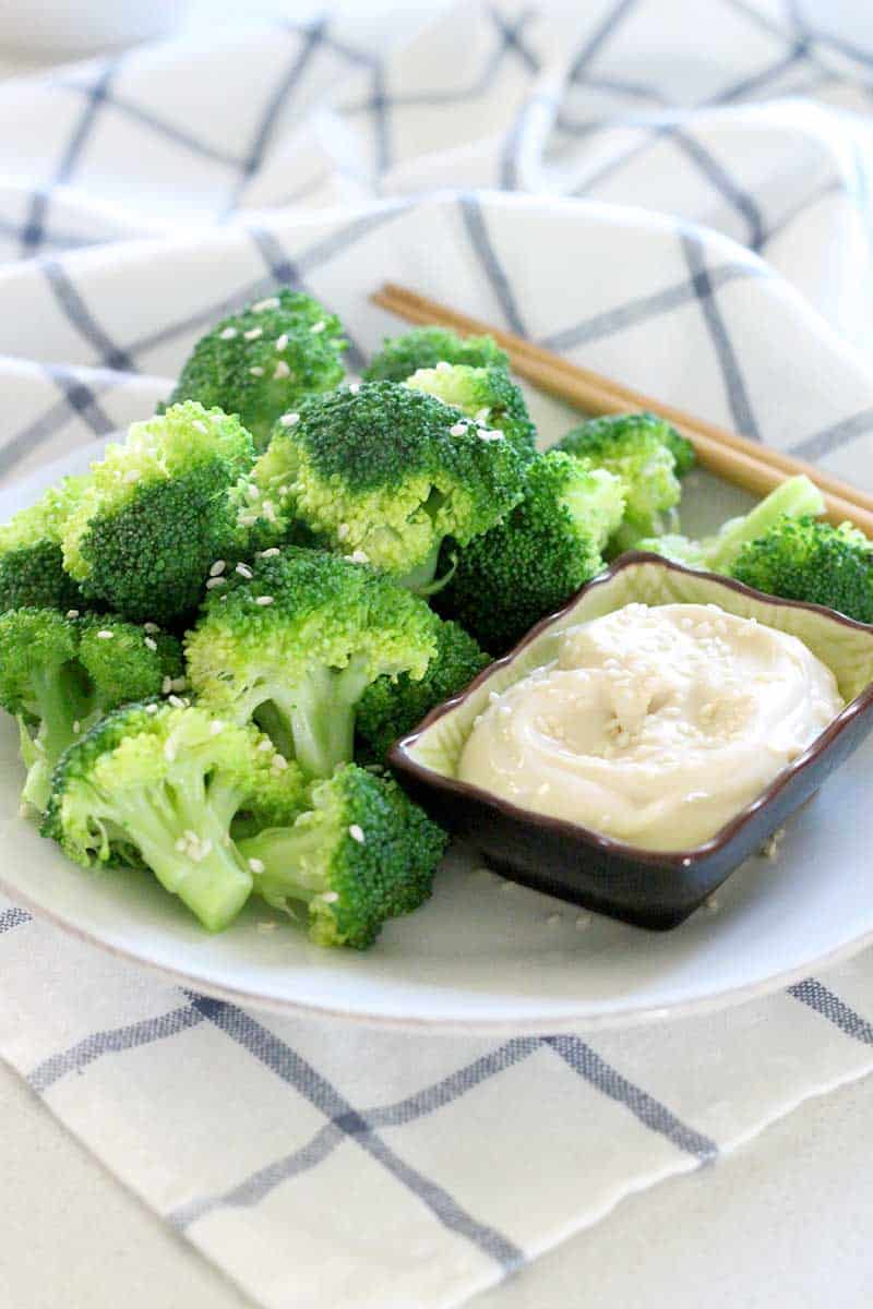 Steamed broccoli is anything but boring when paired with this DELICIOUS dip made from mayonnaise and soy sauce. An awesome low-carb side!