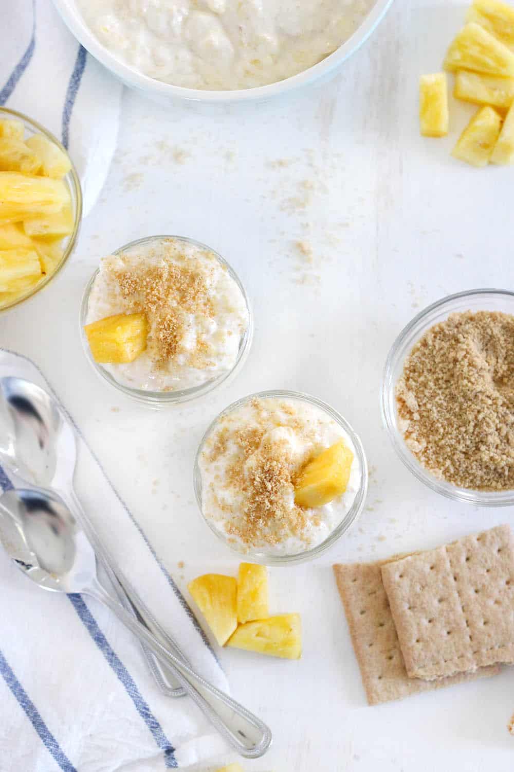 This No-Bake Pineapple Cheesecake Whip recipe uses only 4 ingredients, takes 10 minutes, and has no refined sugar! Made with fresh pineapple and 100% real food ingredients.