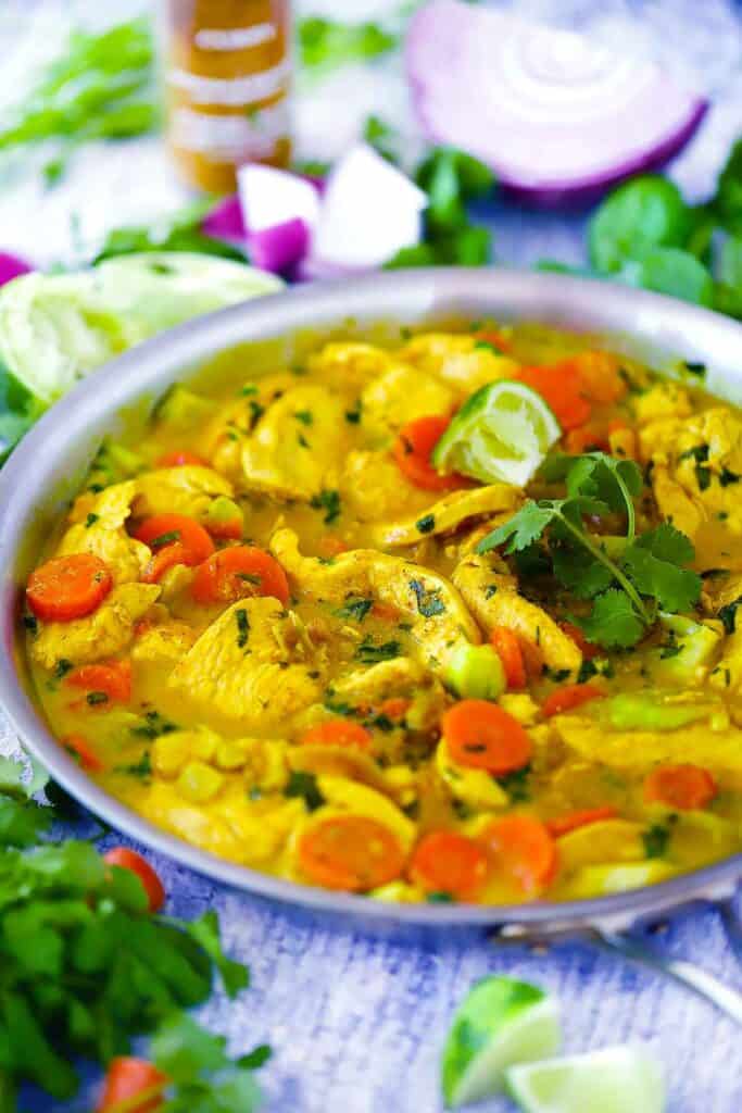 Coconut Chicken Curry (25 minute recipe) - Bowl of Delicious