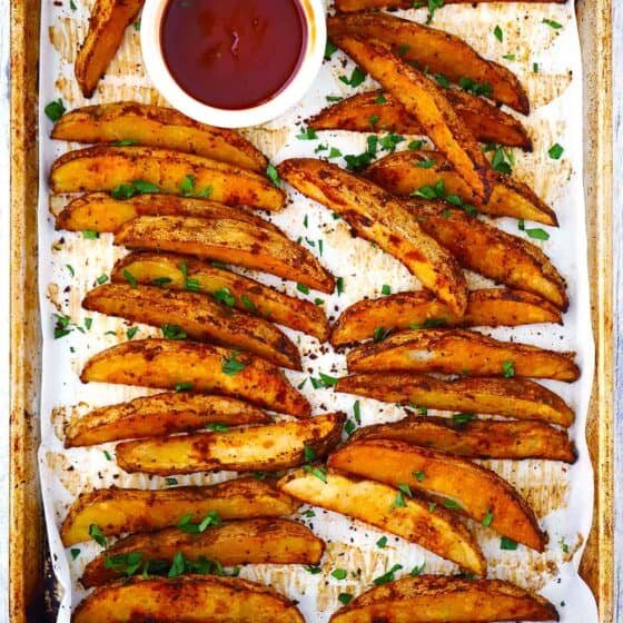Crispy Baked Potato Wedges