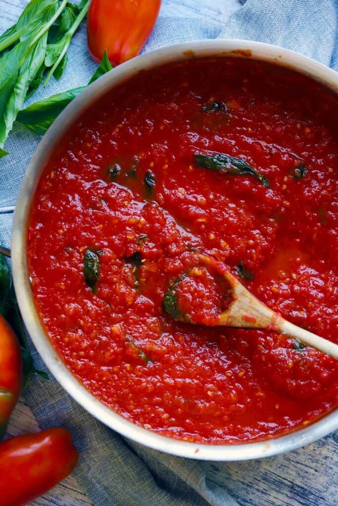 Fresh Tomato Sauce For Pasta Or Pizza Crust Etc