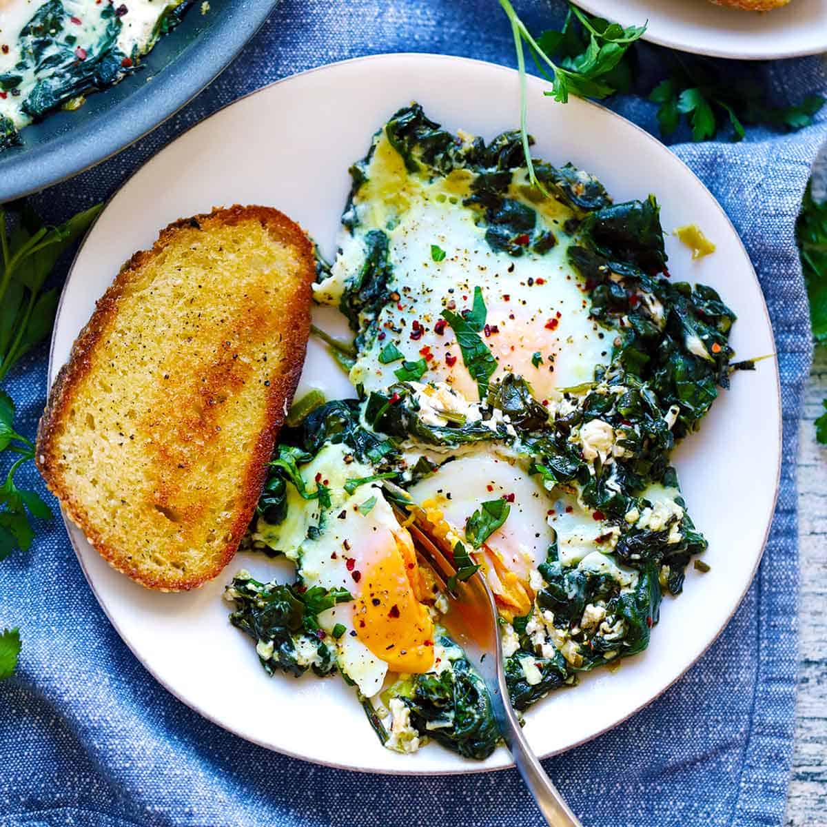 Creamy Spinach and Eggs